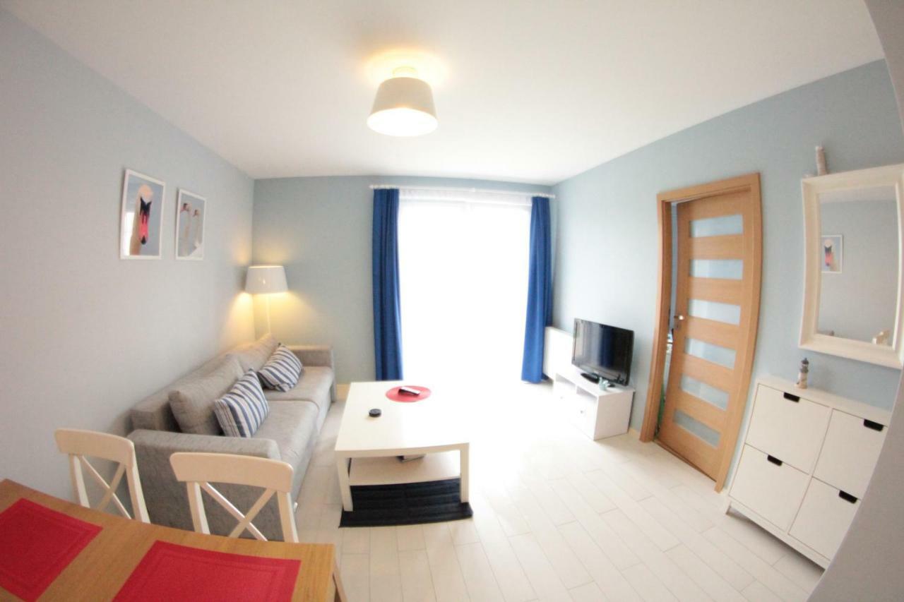 Apartament Kapitanski Bursztynowe Komnaty Darlowko Kültér fotó