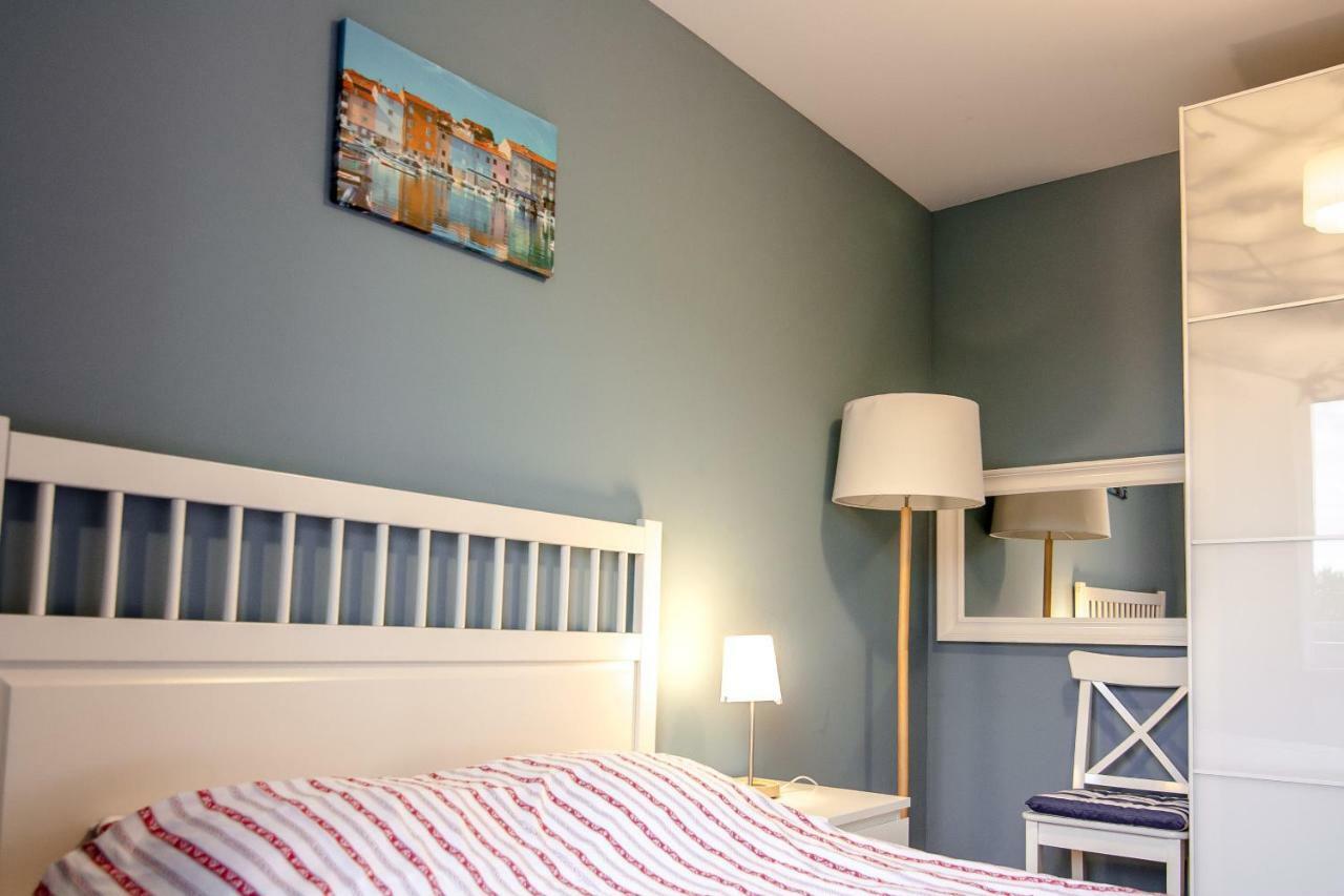 Apartament Kapitanski Bursztynowe Komnaty Darlowko Kültér fotó